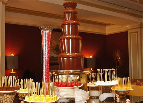шоколадный фонтан на праздник минск